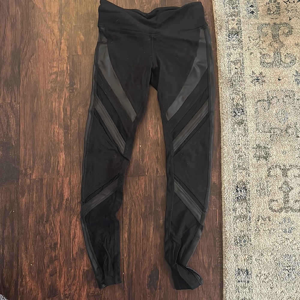 Alo mesh panel moto leggings